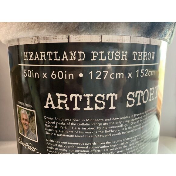 Howling Wolf Throw Blanket Plush Night Sky 50" X 60" Super Soft NEW - Picture 5 of 11